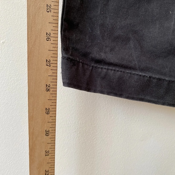 Levis Red Tab XX Chino Slim Taper Leg Black W36 L29 - Picture 9 of 11